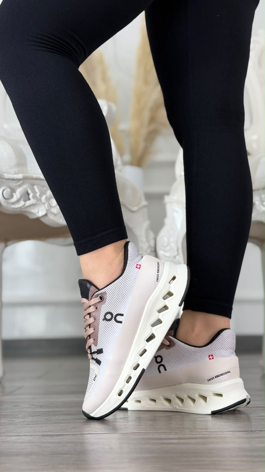 TENIS ON CLOUD DAMA